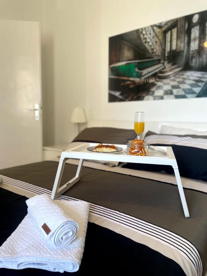 Luxury Apartment Lukas Orebić Exterior foto