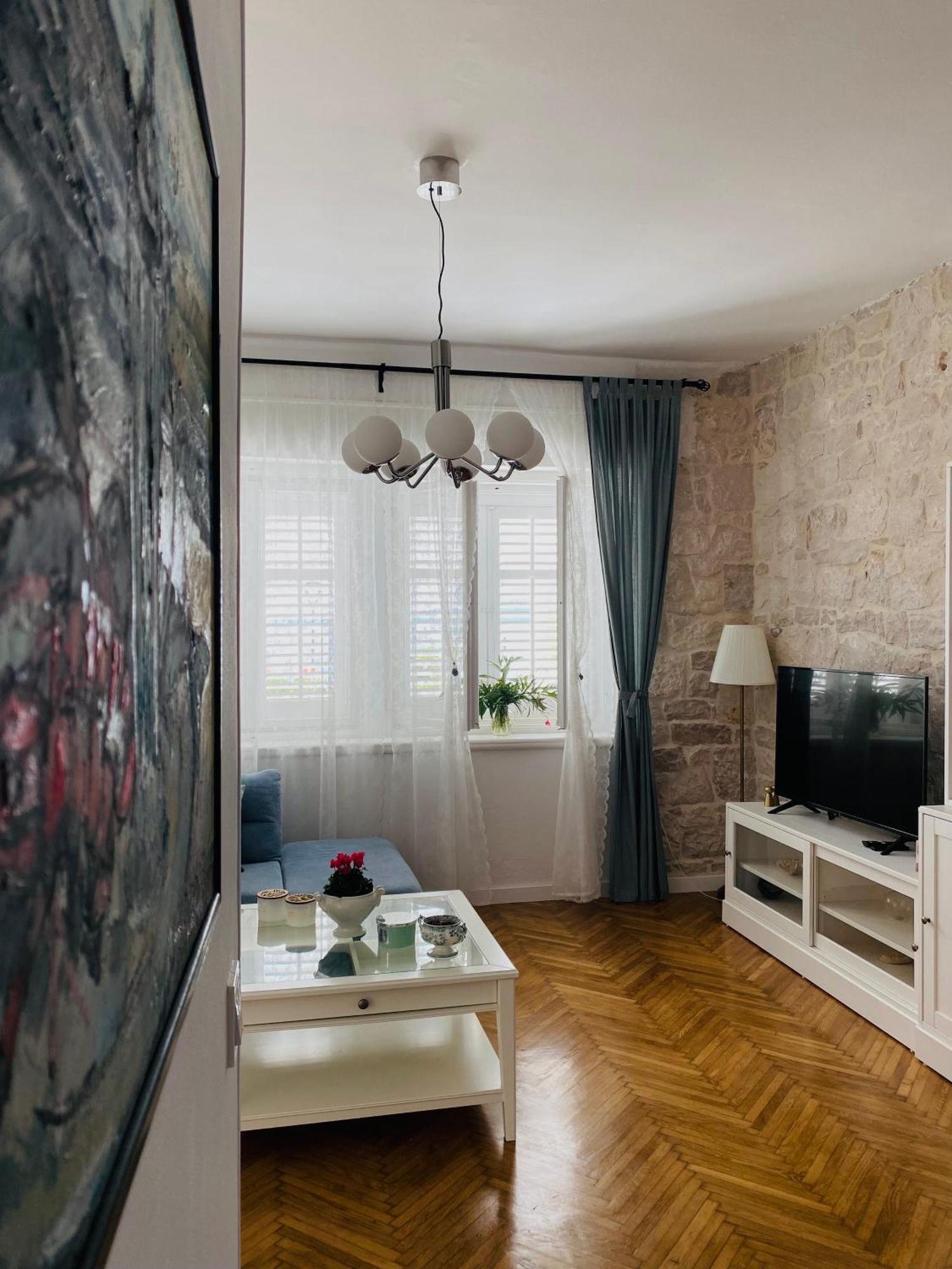 Luxury Apartment Lukas Orebić Exterior foto