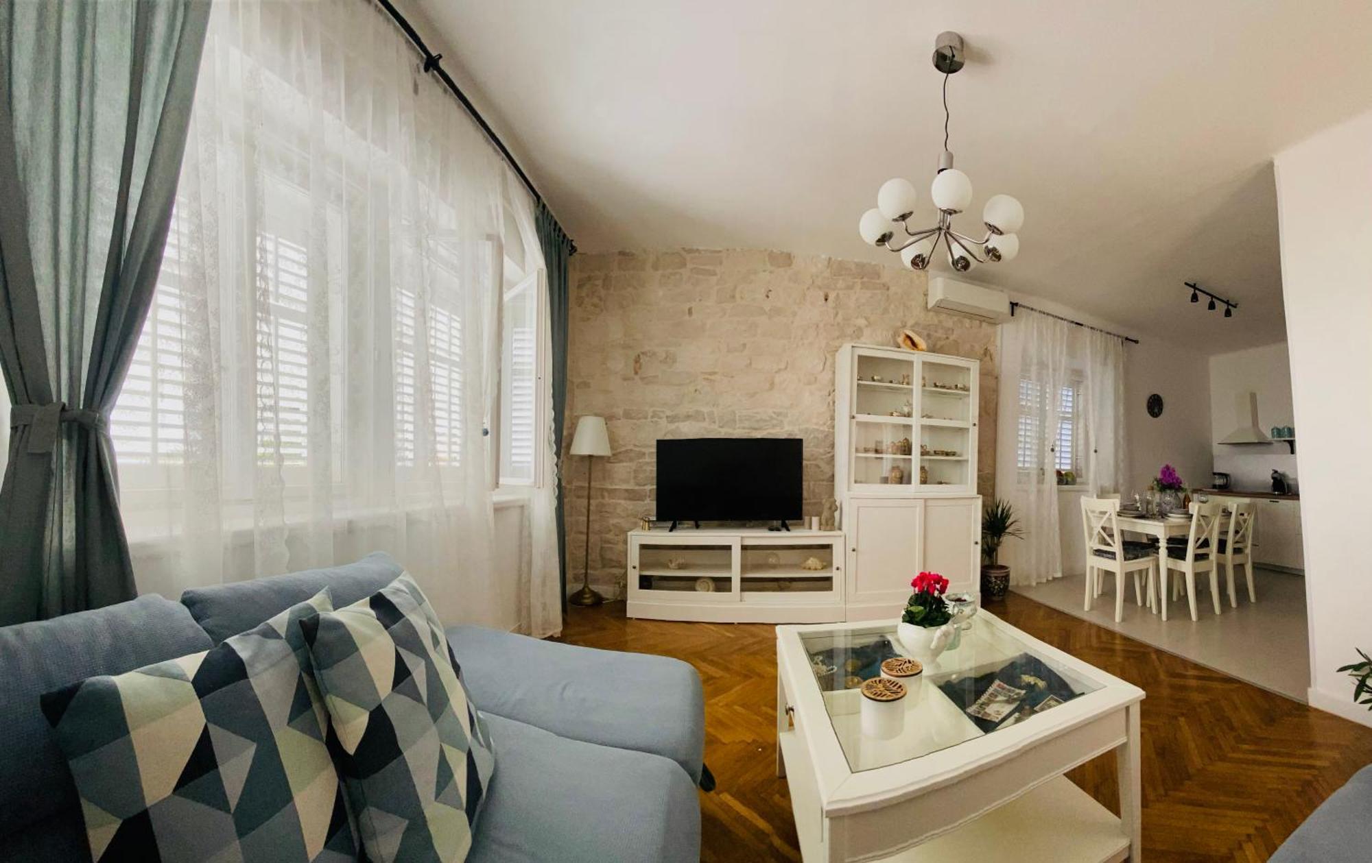 Luxury Apartment Lukas Orebić Exterior foto